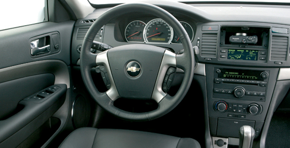 Chevrolet Epica 3/4 Interior