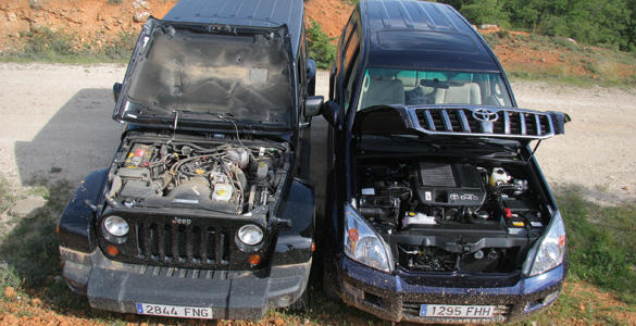 Jeep Wrangler Unlimited 2.8 CRD V.S. Toyota Land Cruiser 125 3.0 D-4D