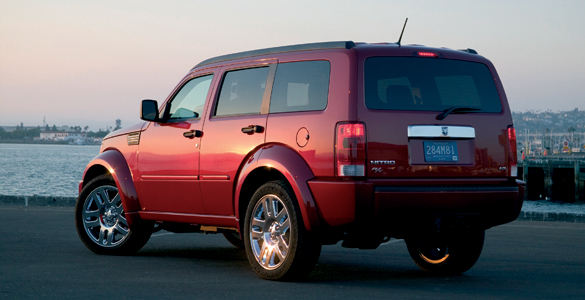 Dodge Nitro 3/4 Trasero