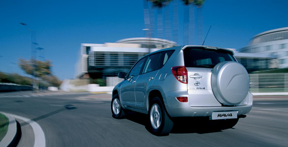 Toyota 2.2 d-4d rav-4 trasera