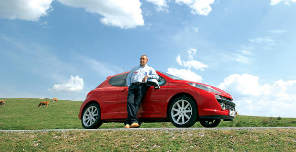 mm-peugeot-207-rc-14