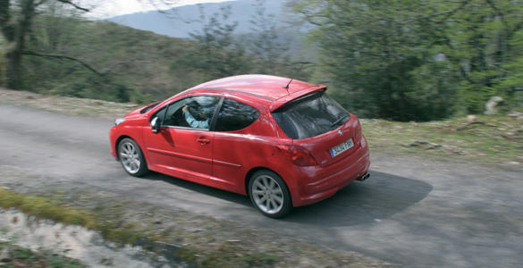 mm-peugeot-207-rc-7