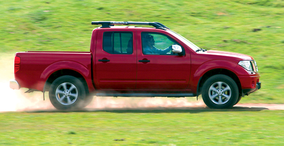 Nissan Navara y Pathfinder (2008)