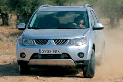 18_mitsubishi_grande 18_mitsubishi_grande