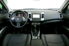 4007-vs-c-crosser-vs-outlander-231 4007-vs-c-crosser-vs-outlander-231