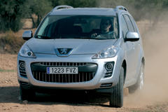4007-vs-c-crosser-vs-outlander-27 4007-vs-c-crosser-vs-outlander-27