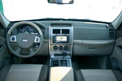 cherokee-vs-kyron-vs-sorento-51 cherokee-vs-kyron-vs-sorento-51