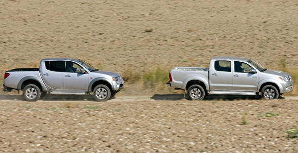 mitsubishi-l200-vs-toyota-hilux-51