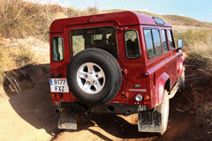 mercedes-clase-g-vs-land-rover-defender-31 mercedes-clase-g-vs-land-rover-defender-31
