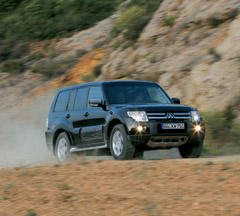 mitsubishi-montero