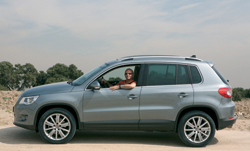 Renault Koleos 2.0 DCI 150 4x4 DYN. VS. Volkswagen Tiguan 2.0 TDI 140 CV Motion Renault Koleos 2.0 DCI 150 4x4 DYN. VS. Volkswagen Tiguan 2.0 TDI 140 CV Motion
