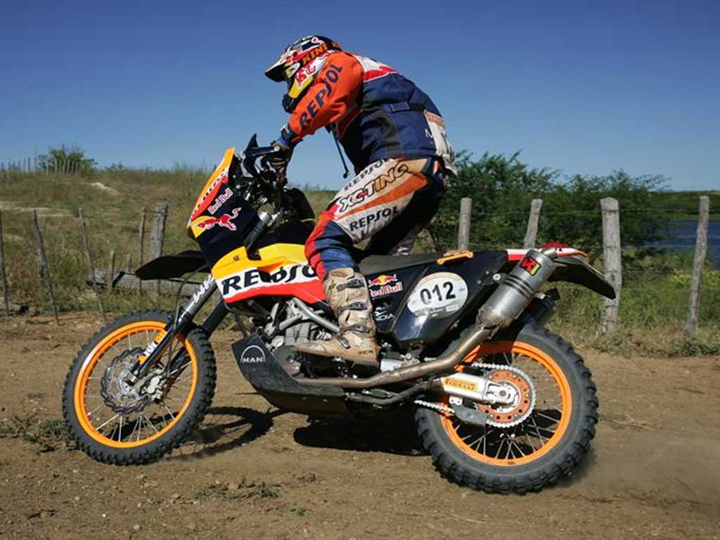 Repsol Mitsubishi y Repsol KTM para el Dakar