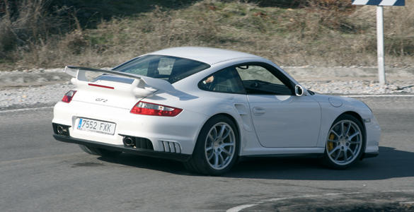 porshe-911-gt2-31