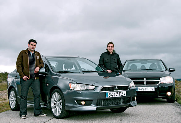Mitsubishi Lancer 2.0 DI-D INSTYLE Vs Dodge Avenger 2.0 CRD SXT Spor Mitsubishi Lancer 2.0 DI-D INSTYLE Vs Dodge Avenger 2.0 CRD SXT Spor