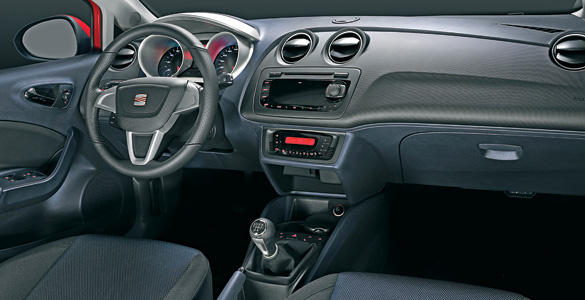 <strong>Seat</strong> <strong>Ibiza</strong> 1.6 TDI 90 (2009) Stylance  interior