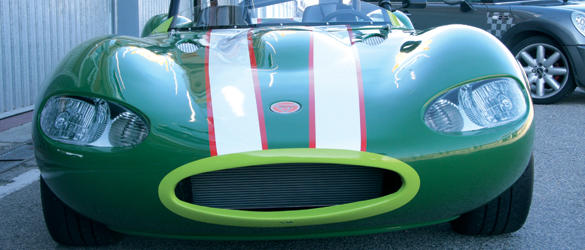 El Ginetta Por Fuera