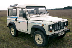 rival-del-nissan-santana-2500