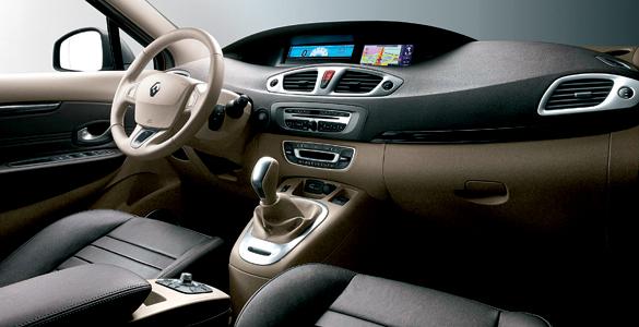 Renault Grand Scenic (2010) 1.9 dCi Dynamique interior