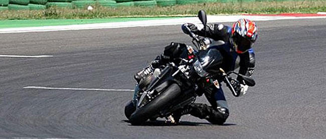 Aprilia Tuono V4 Aprilia Tuono V4