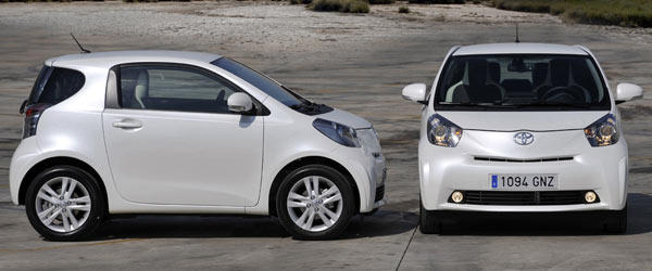 Toyota iQ Toyota iQ
