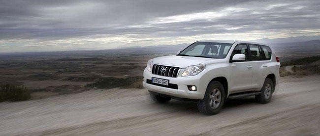 Toyota Land Cruiser 2010 portada Toyota Land Cruiser 2010 portada