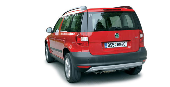 Skoda Yeti (2010) 2.0 TDI 140 Experience 4x4 trasera