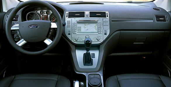 Ford Kuga 2.5T (2010) Por dentro