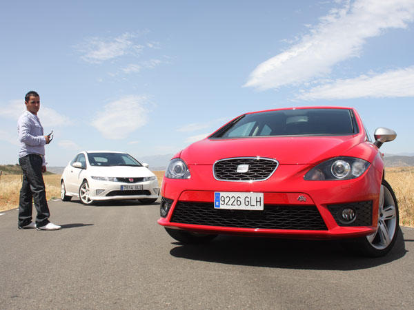 Honda Civic vs Seat León Honda Civic vs Seat León