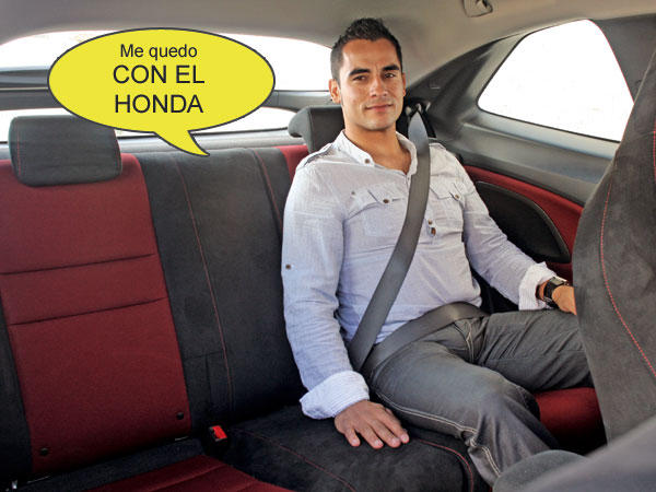Honda Civic vs Seat León