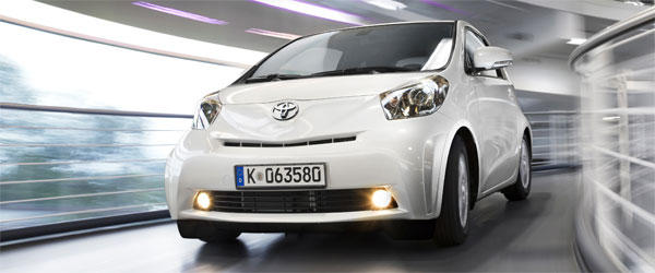 Toyota iQ Toyota iQ