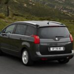 Peugeot 5008 (2010) 1.6 HDI 110 Premium trasera