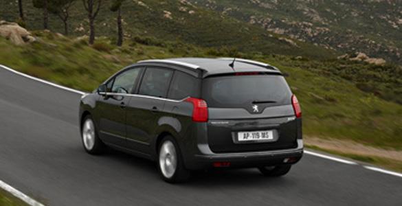 Peugeot 5008 (2010) 1.6 HDI 110 Premium trasera