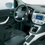 Ford Kuga 2.0 tdci 4x2 Titanium Interior