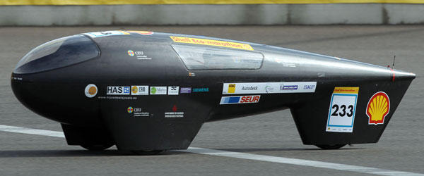 Coche del equipo español CEU Coche del equipo español CEU