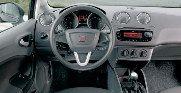 Seat Ibiza 1.6 (2010) TDI interior