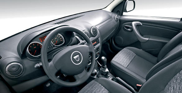 Dacia Duster (2010) 1.6 16V Ambiance interior
