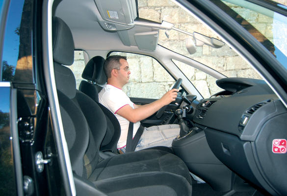 Citroën C4 2.0 HDI (2010) 150 Picasso plazas delanteras