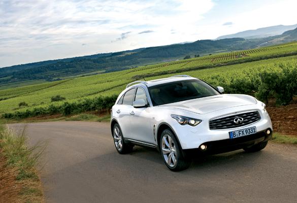 Infiniti FX30D (2010) 238 CV Infiniti FX30D (2010) 238 CV