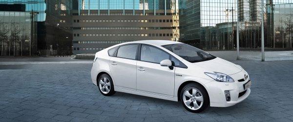 Toyota Prius Hybrid 2009 3/4 delantero derecho Toyota Prius Hybrid 2009 3/4 delantero derecho