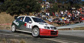 skoda fabia wrc enero 2008 tres cuartos