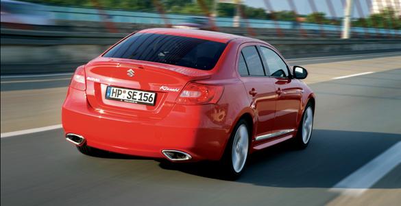 Suzuki Kizashi (2010) 2.4 16v trasera