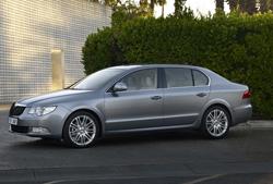Skoda Superb 2.0 TDI 170 CV Skoda Superb 2.0 TDI 170 CV