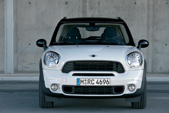 Mini Countryman  1.6 Cooper D Frente