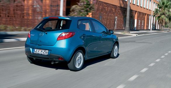 Mazda 2 (2011) 1.3 Style + 5p trasera