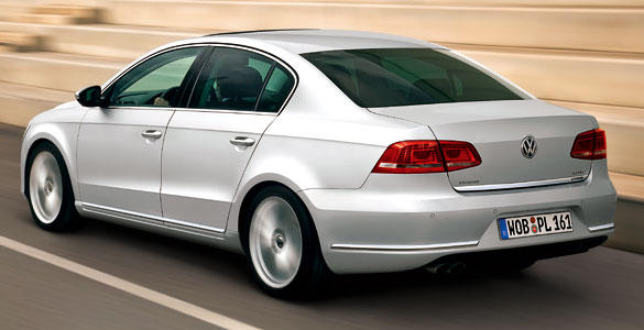 Volkswagen Passat 2011 3/4 trasero