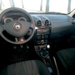 Dacia Duster 1.5 dCi (2010) Laureate interior
