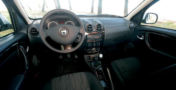 Dacia Duster 1.5 dCi (2010) Laureate interior