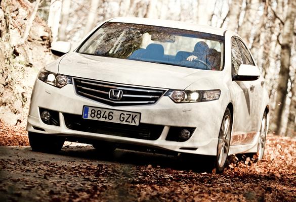 Honda Accord (2011) 2.2 i-DTEC Type S delantera Honda Accord (2011) 2.2 i-DTEC Type S delantera