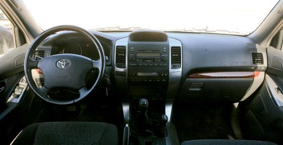 toyota-land-cruiser-125-31