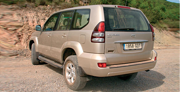 toyota-land-cruiser-125-41